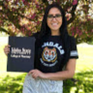 Meet your Posher, Crystal